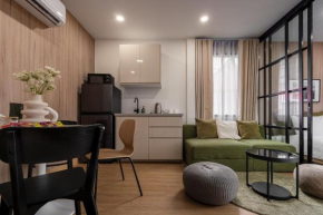 3 Bed 3 Bath / Luxury / 1 min walk to BTS Asok